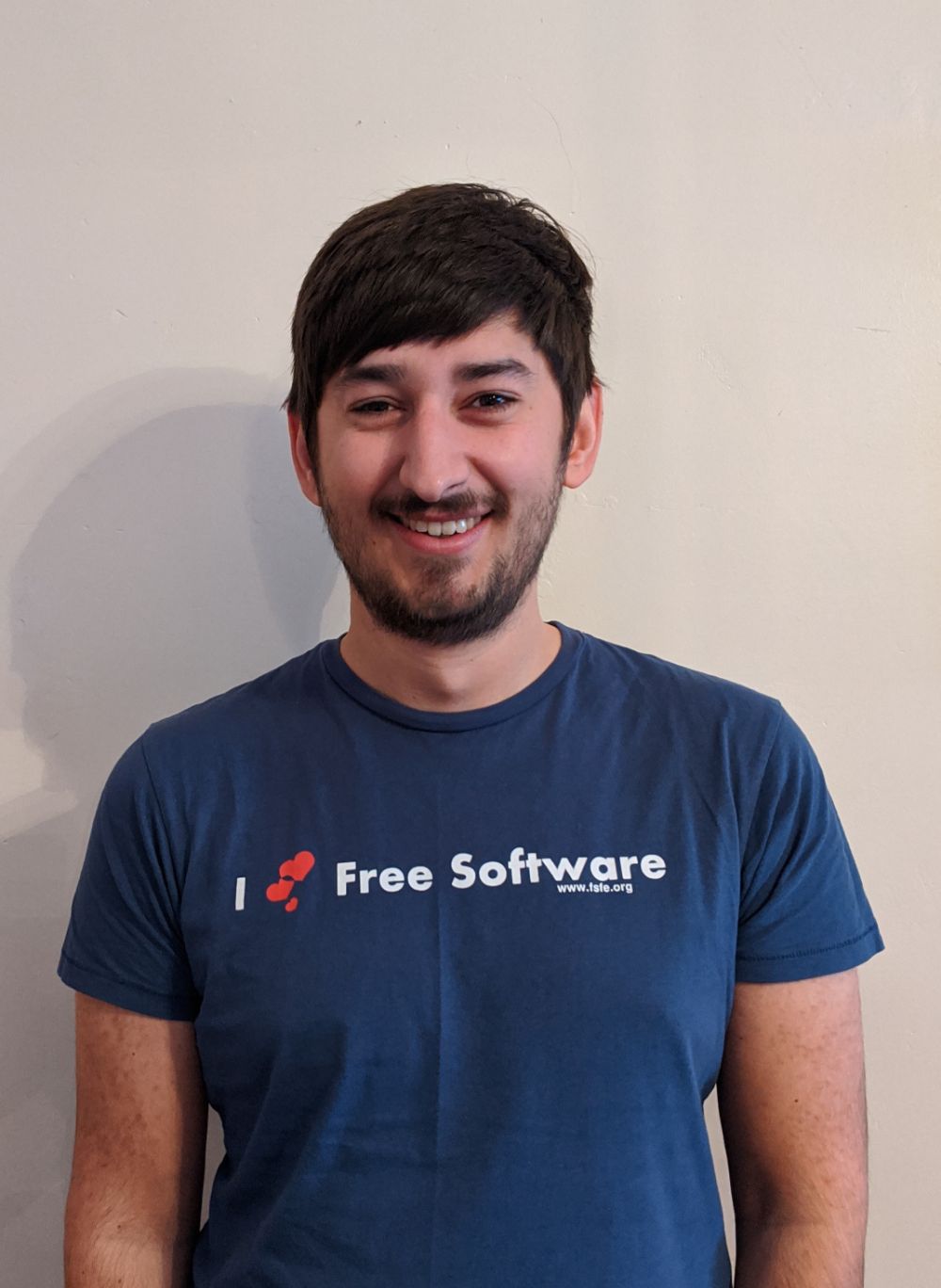 Jamie in an "I heart Free Software tshirt" Jamie in an "I heart Free Software tshirt"